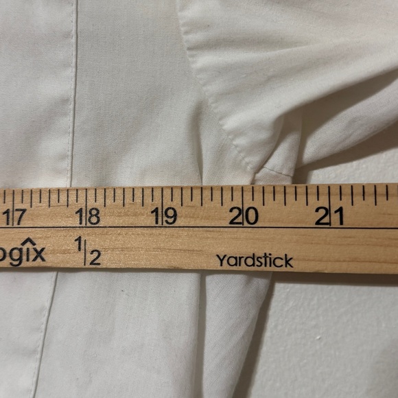 Abercrombie & Fitch Oversized Button Down Shirt Size XS White Cotton Top - Picture 6 of 7